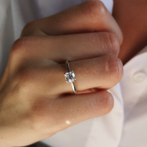 Lilja, 18K Vitguld
