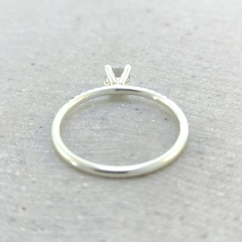 Petunia, 18K Vitguld