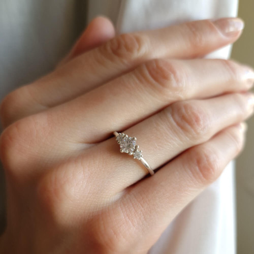 Viol, 18K vitguld