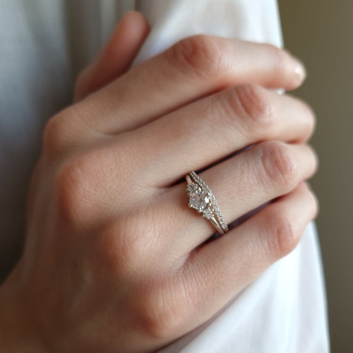 Viol, 18K vitguld