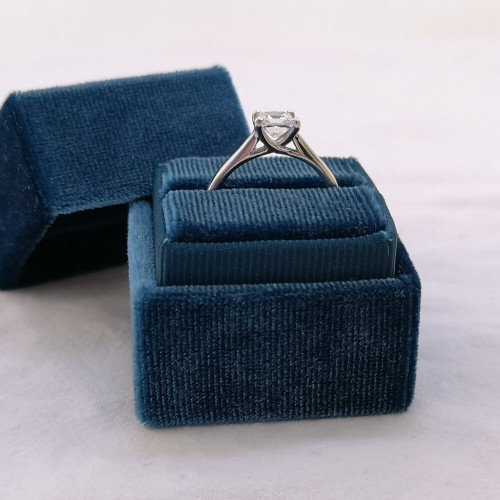 Ring 11, 18K Vitguld