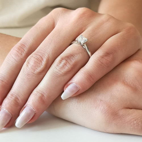 Ring 11, 18K Vitguld
