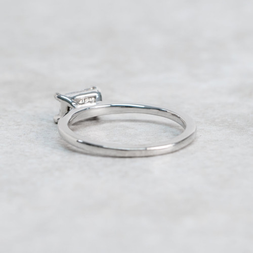Ring 18, 18K Vitguld